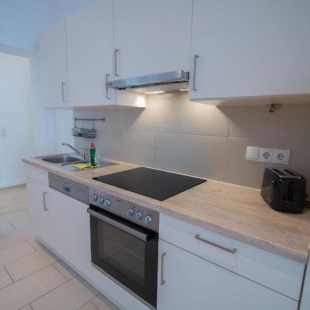 Porzellangarten Apartment I Contactless Check-In Wina Bagian luar foto